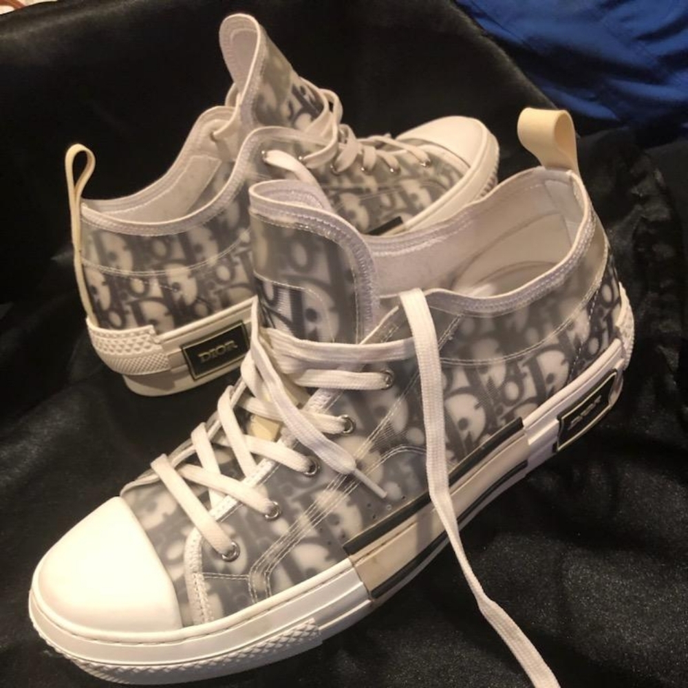B23 LOW-TOP SNEAKERWhite and Black Dior Oblique Canvas